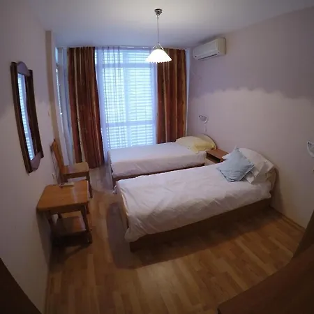 3 Bedroom Apt Beach Elite 1 Sunny Beach